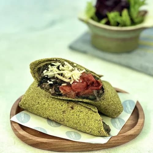 Burrito de Frijoles Refritos y Tomates Asados, Vegano