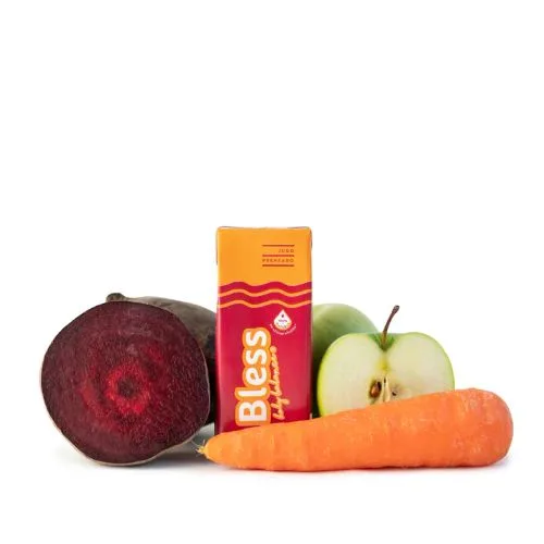 Jugo Tetrapak 200 ml Betarraga. Zanahoria y Manzana
