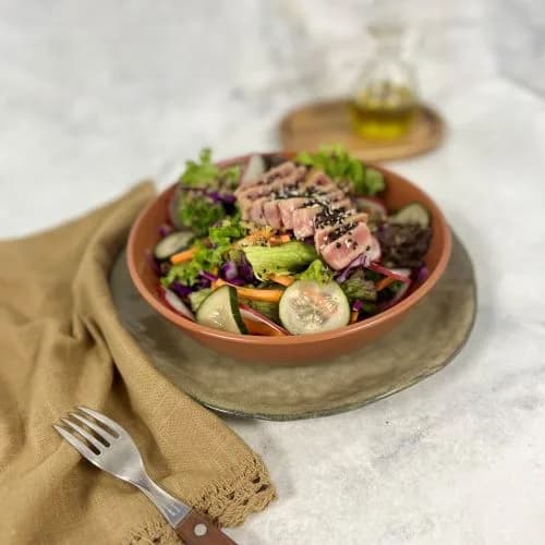 Ensalada de Atún Oriental