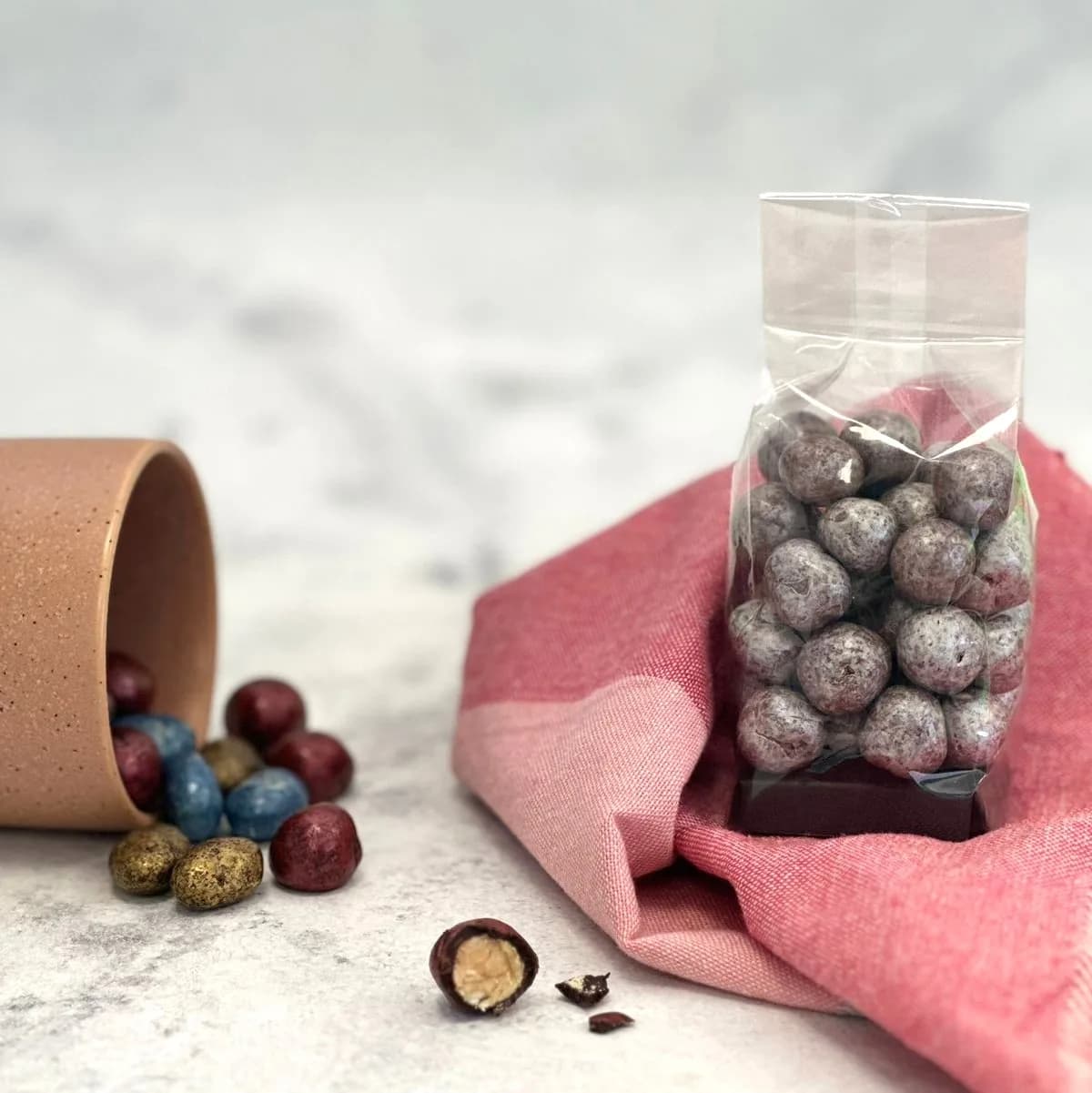 Grageas de Avellanas Bañadas en Chocolate de Leche, Sin Azúcar Añadida, 100 g