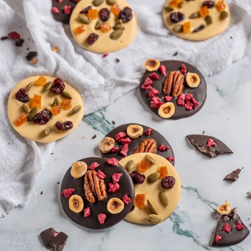 Monedas de Chocolate «Mendiants». sin Azúcar. Keto. Mix Sabores. 8 Un.