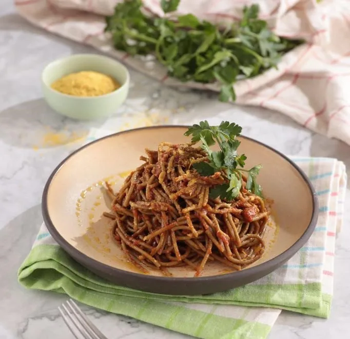 Spaghetti Green con Salsa Bolognesa Vegana, 300 g